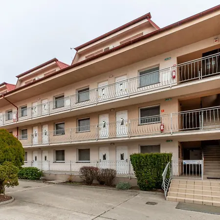 Ubytovňa Dorm Residences Dlhá Stupava