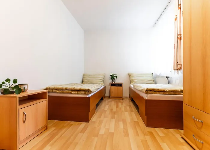 Hostel Dorm Residences Dlha Stupava